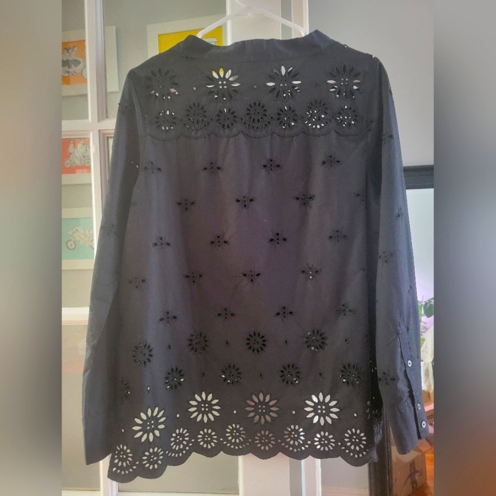 Black Eyelet Floral Blouse - Picture 2 of 7